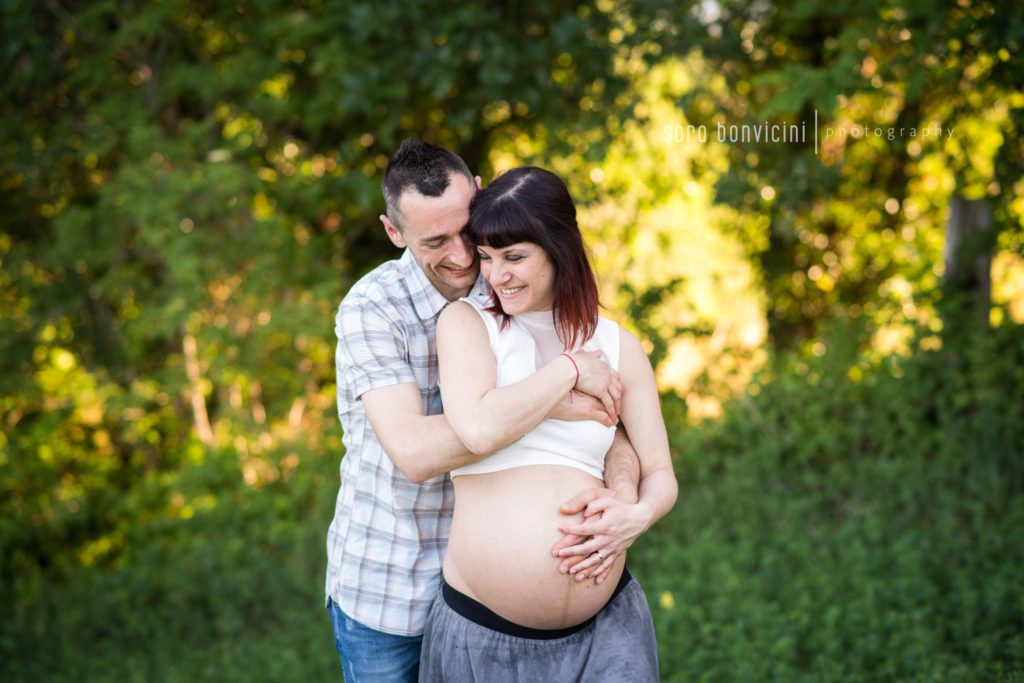 fotografa specializzato in maternità, mamme in attesa e gravidanza a Rimini